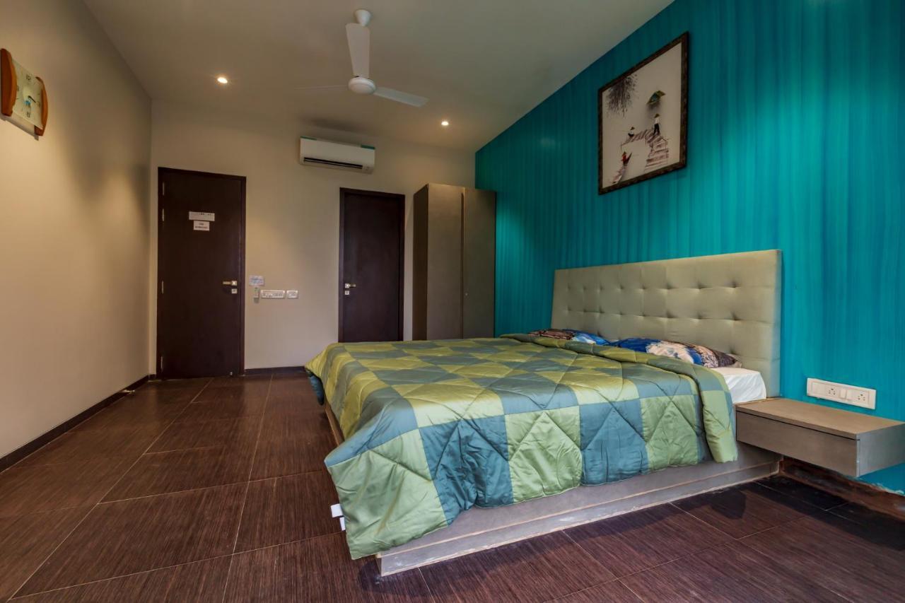Saffronstays Aspen, Lonavala - Luxury Pool Villa With Games And Tv Room Near Bhushi Dam 외부 사진